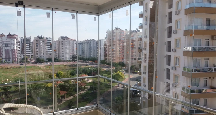 Katlanır Cam Balkon